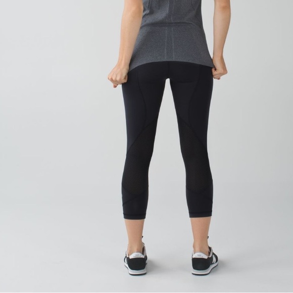 Lululemon Pace Rival Crop - Picture 3 of 5